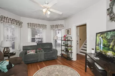 72 Boutelle St, Leominster, MA 01453
