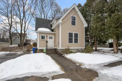 2 Garfield St, Maynard, MA 01754 photo 2