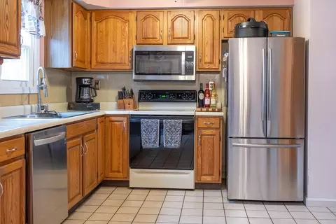 Kitchen - 200 Lambert Ter #15, Chicopee, MA 01020 photo 2 of 3