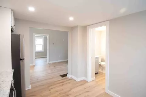 154 Denver St, Springfield, MA 01104 photo 7