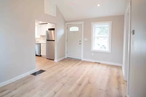 154 Denver St, Springfield, MA 01104 photo 5