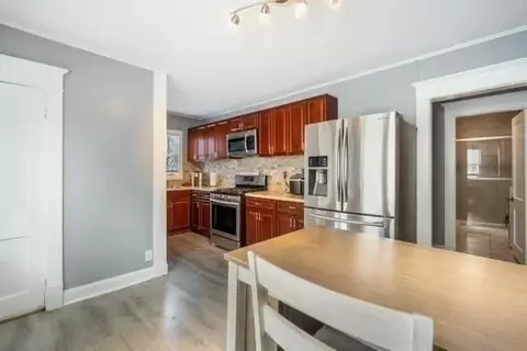 Entry Way - 40-42 Ranney St, Springfield, MA 01108 photo 1 of 4