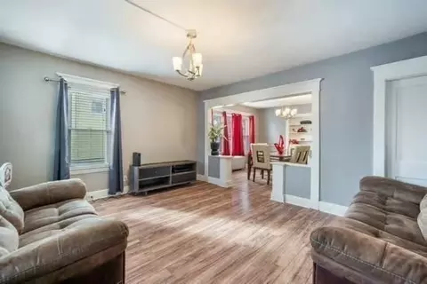 Living - 40-42 Ranney St, Springfield, MA 01108 photo 1 of 4