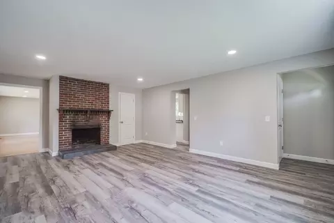 Living - 1424 Plumtree Rd, Springfield, MA 01119 photo 2 of 9