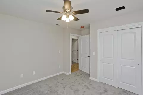 50 Wilton, Springfield, MA 01119 photo 22