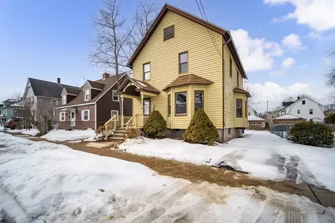 58 Bevier St, Springfield, MA 01107 photo 9
