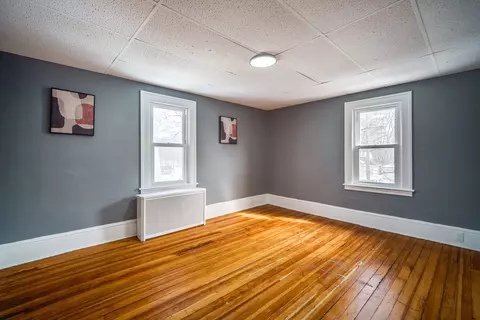 58 Bevier St, Springfield, MA 01107 photo 24