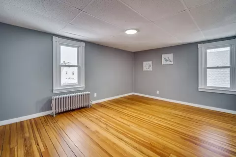 58 Bevier St, Springfield, MA 01107 photo 23