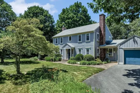968 Oak St, Barnstable, MA 02668