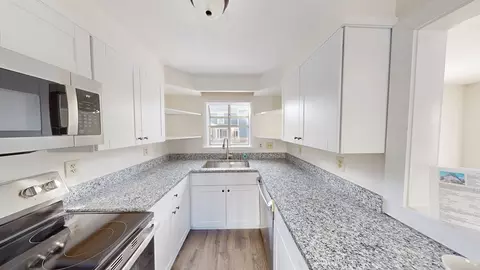 60-62 Pleasant St, Ware, MA 01082 photo 6