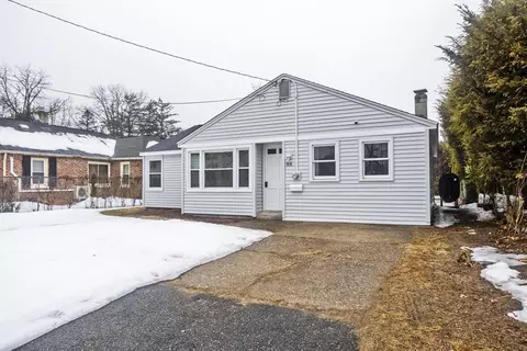 Exterior - 88 Price St, Springfield, MA 01104 photo 1 of 4