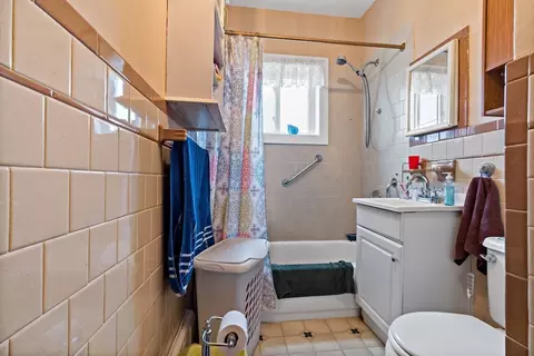 228 Bayview St, Fall River, MA 02724 photo 32