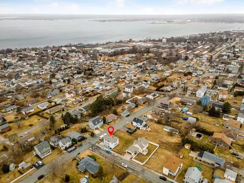 228 Bayview St, Fall River, MA 02724 photo 40