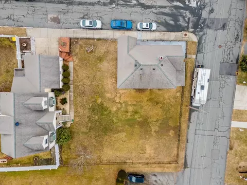 228 Bayview St, Fall River, MA 02724 photo 39