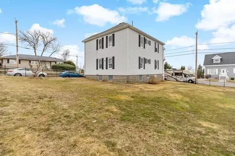228 Bayview St, Fall River, MA 02724 photo 6