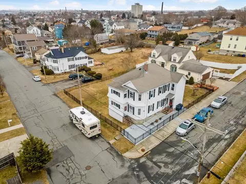 228 Bayview St, Fall River, MA 02724 photo 2