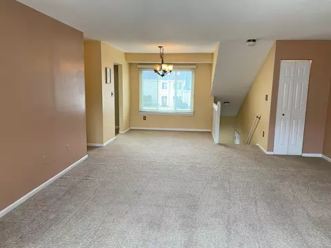 114 Nassau Dr #114, Springfield, MA 01129 photo 6