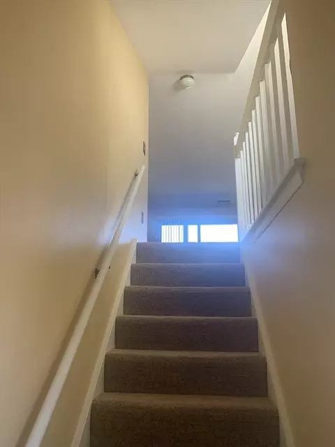 114 Nassau Dr #114, Springfield, MA 01129 photo 4