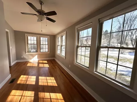 40 Circle Rd, Longmeadow, MA 01106 photo 8