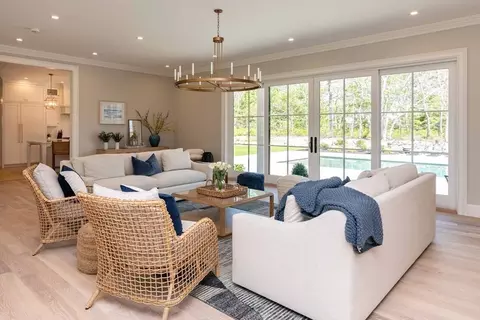 Living - 69 Division Rd, Edgartown, MA 02539 photo 4 of 6