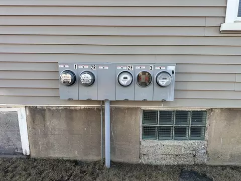 321 High St, Fall River, MA 02720 photo 33