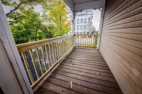 321 High St, Fall River, MA 02720 photo 3