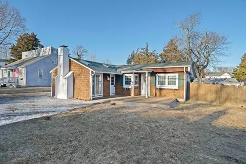 20 Dundee Dr, Marshfield, MA 02050