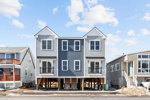 127 N End Blvd, Salisbury, MA 01952