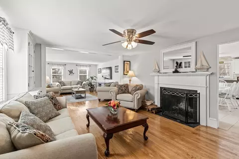1 Locust St, Hyannis, MA 02601 photo 20