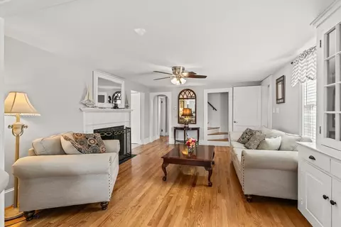 1 Locust St, Hyannis, MA 02601 photo 21