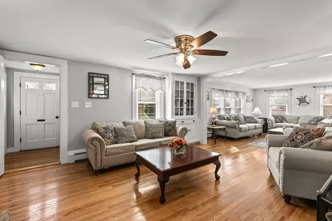 1 Locust St, Hyannis, MA 02601 photo 19