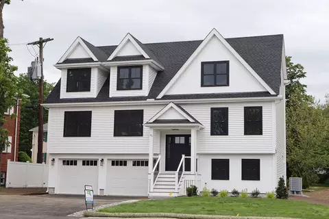 71 Winn St, Burlington, MA 01803