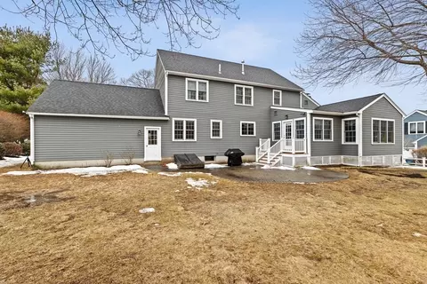 45 Culloden Dr, Canton, MA 02021 photo 32