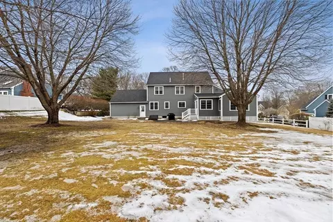 45 Culloden Dr, Canton, MA 02021 photo 34