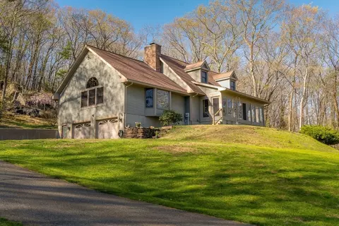 49 Burt Rd, Westhampton, MA 01027 photo 2