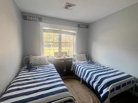 52 Chartwell Dr, Bourne, MA 02532 photo 8