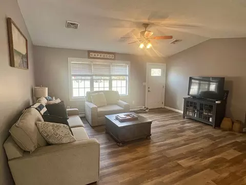 52 Chartwell Dr, Bourne, MA 02532 photo 2