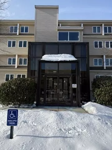 2 Duck Pond Rd #115, Beverly, MA 01915