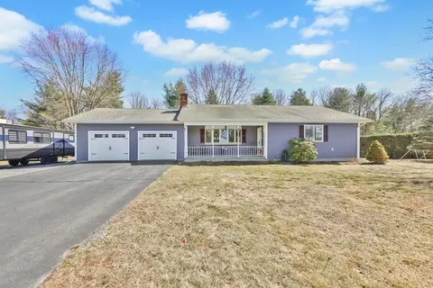 19 Deer Run, West Springfield, MA 01089