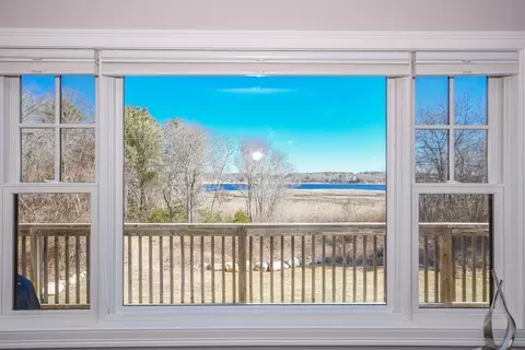 28 Wareham St, Marion, MA 02738 photo 7