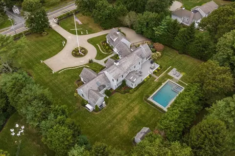 View/Area - 1460 S County Rd, Barnstable, MA 02655 photo 3 of 3