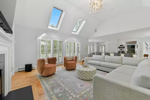 Living - 1460 S County Rd, Barnstable, MA 02655 photo 1 of 2
