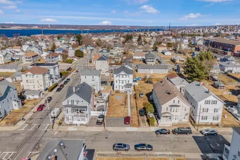 500 Birch St, Fall River, MA 02724 photo 4
