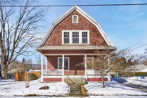 84 Birch St, Greenfield, MA 01301