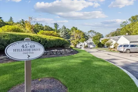 53 Hillside Dr #53, Wayland, MA 01778