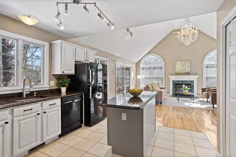 5 Kristen Ln, Maynard, MA 01754 photo 14