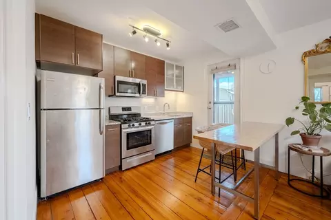 20 Porter St #2, Jamaica Plain, MA 02130
