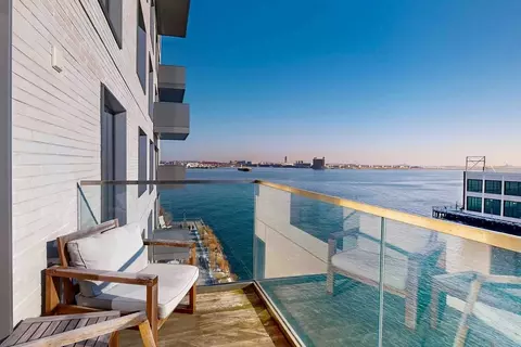 300 Pier 4 Blvd #6E, Boston, MA 02210