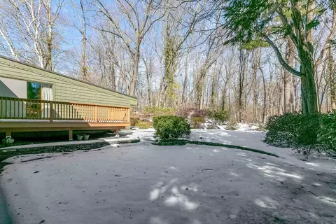 11 Dick Dr, Worcester, MA 01609 photo 6