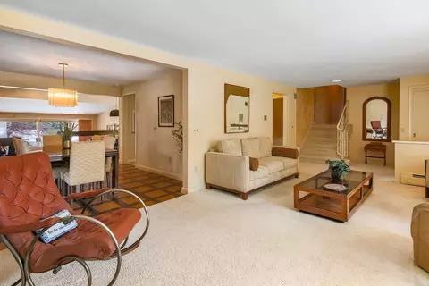 11 Dick Dr, Worcester, MA 01609 photo 7